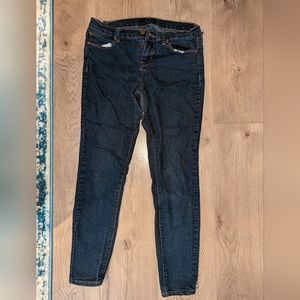 Woman's jeans